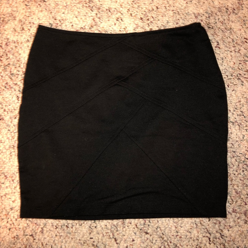 Forever 21 body con skirt